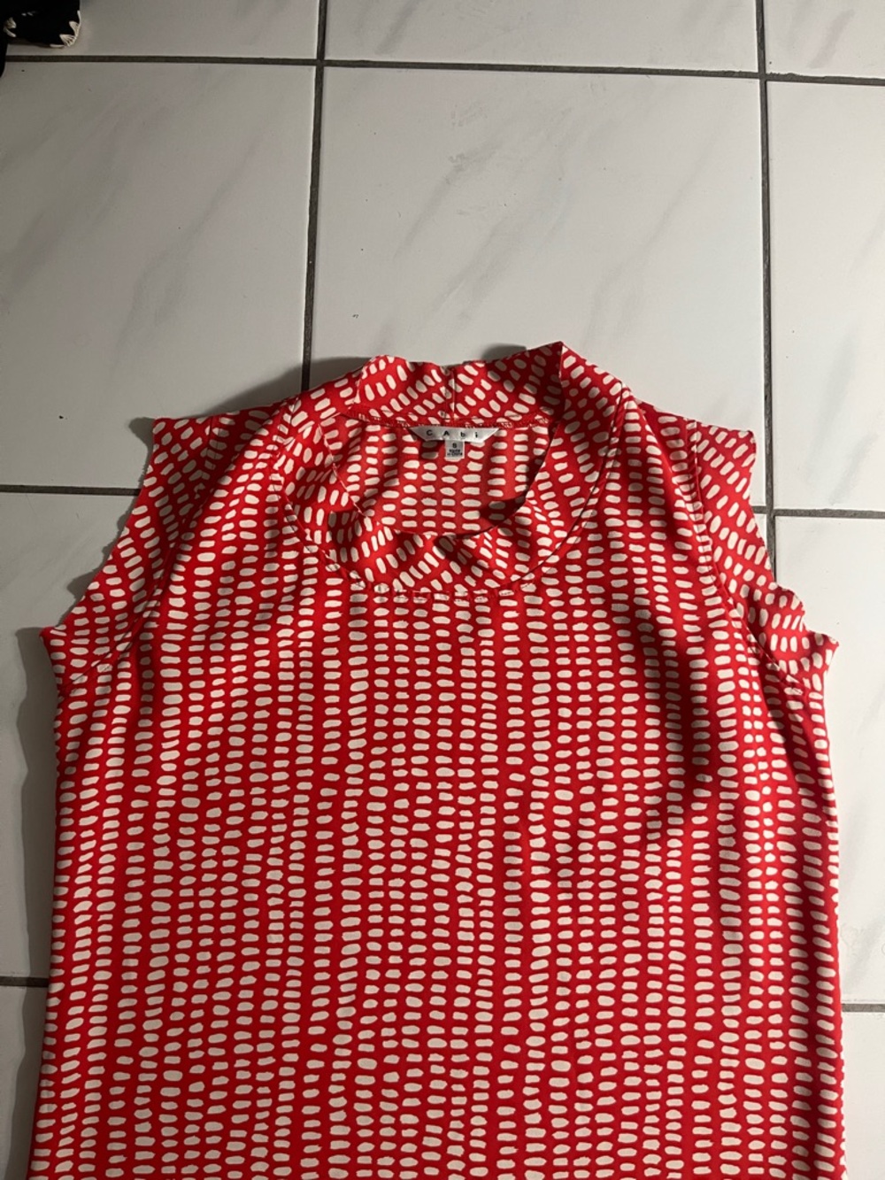 CAbi Red and White Sleeveless Patterned Tank - Picture 2 of 3